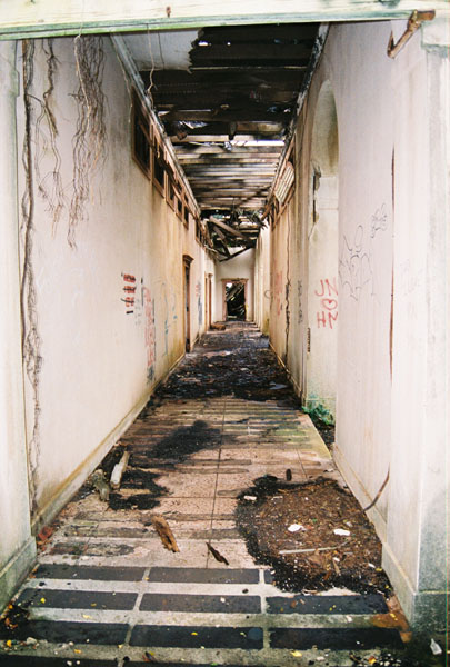 westhallway